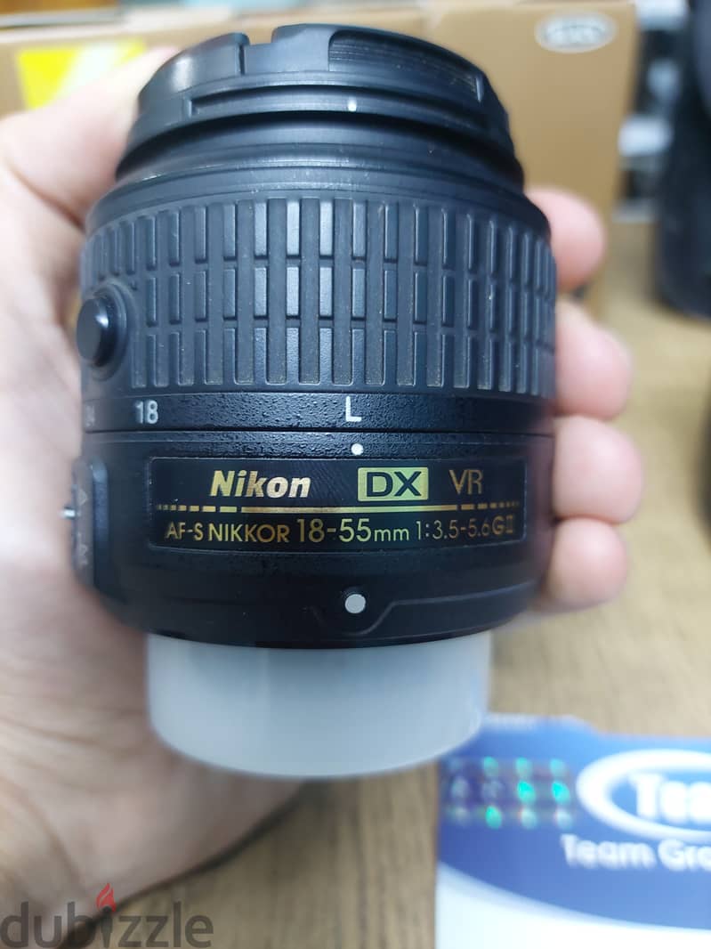 كاميرا نيكون D3200 لُقطة للبيع 10