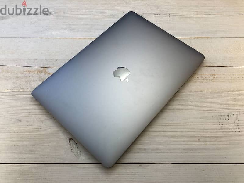 Apple MacBook Pro 2022 13" Laptop 256GB SSD M2 8GB RAM Space 6