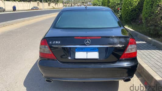 مرسيدس E230 2009