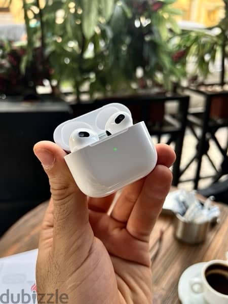 AirPods 3 8