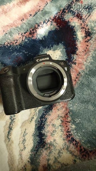 Canon r + ماونت 8