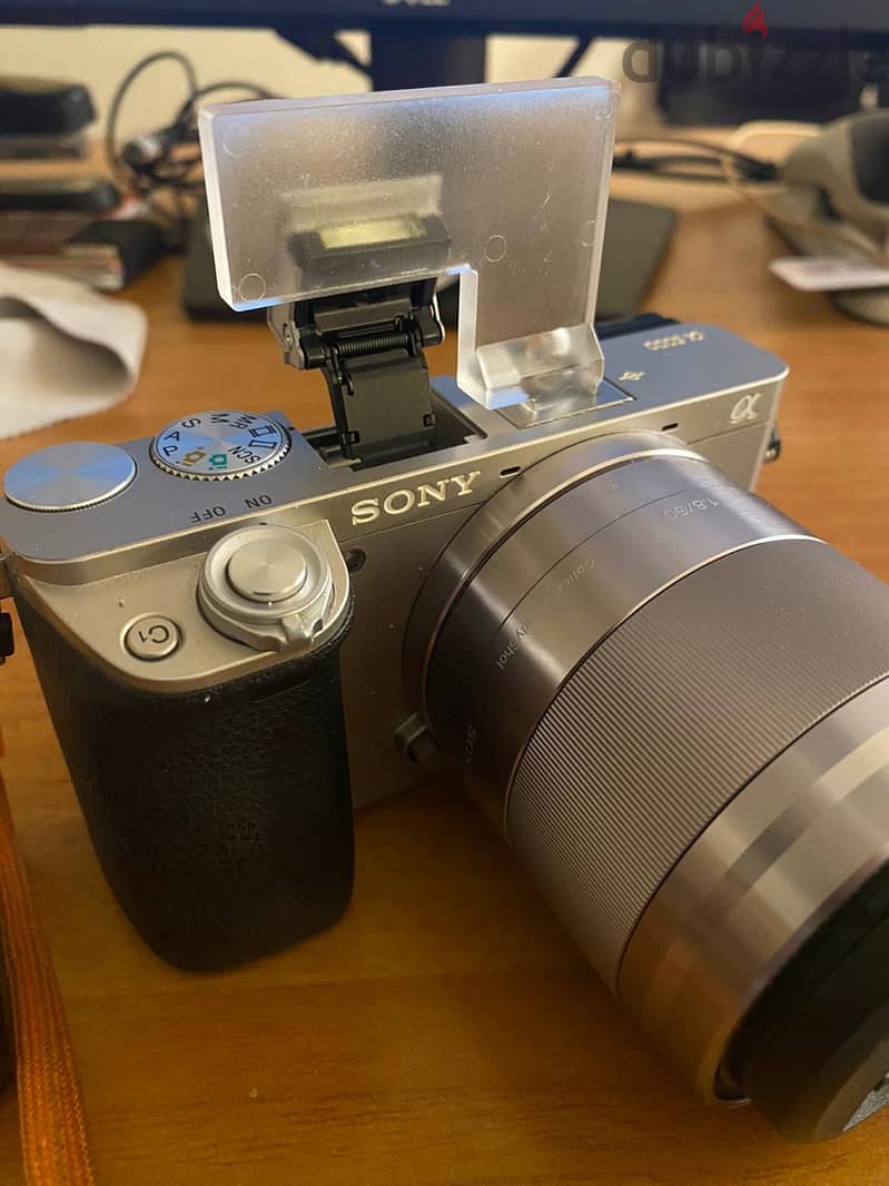 Sony Alpha a6000 Mirrorless Digital Camera  SLR +  Lens 50mm 1.8 3
