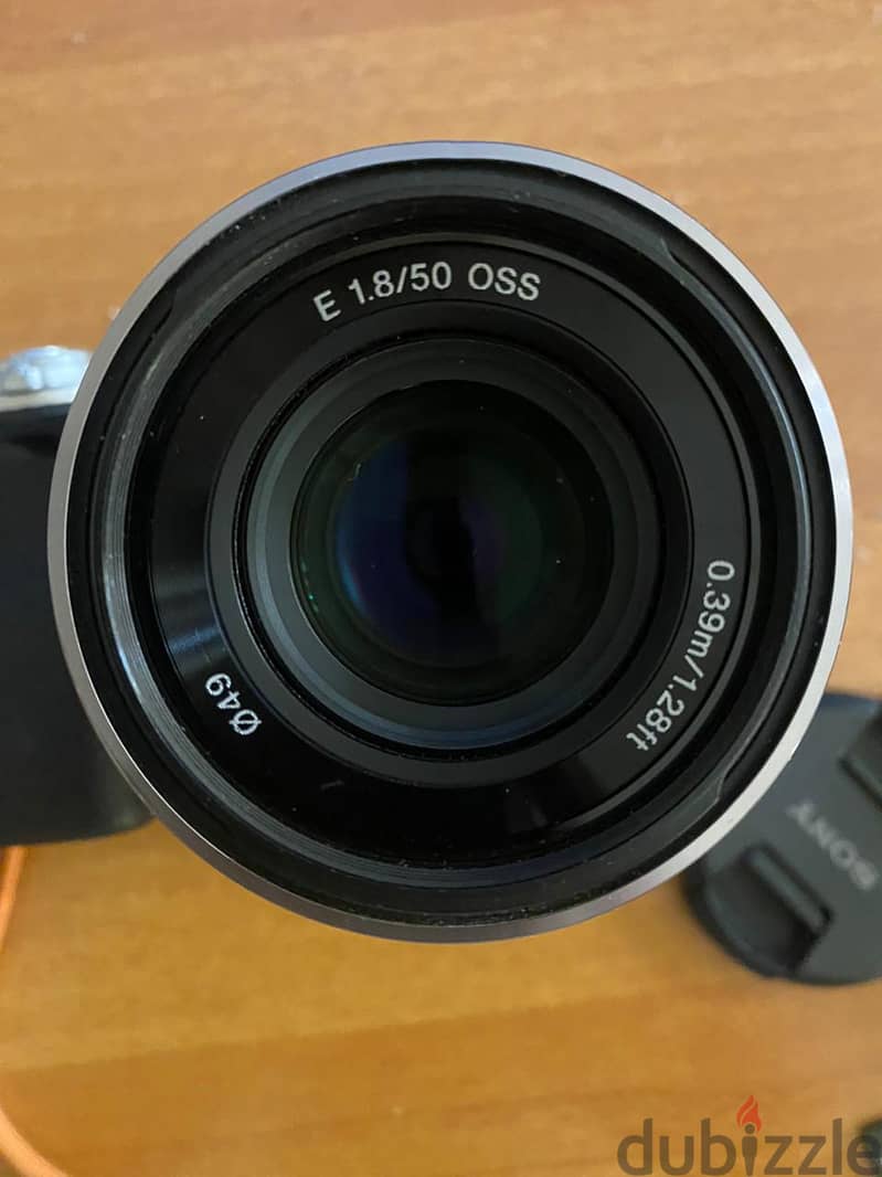 Sony Alpha a6000 Mirrorless Digital Camera  SLR +  Lens 50mm 1.8 5