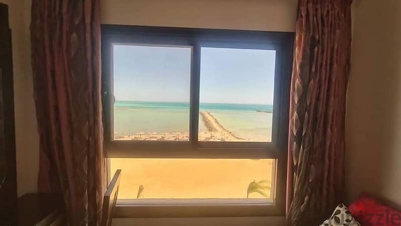a seafront apartment for short term rent in Hurghada 2