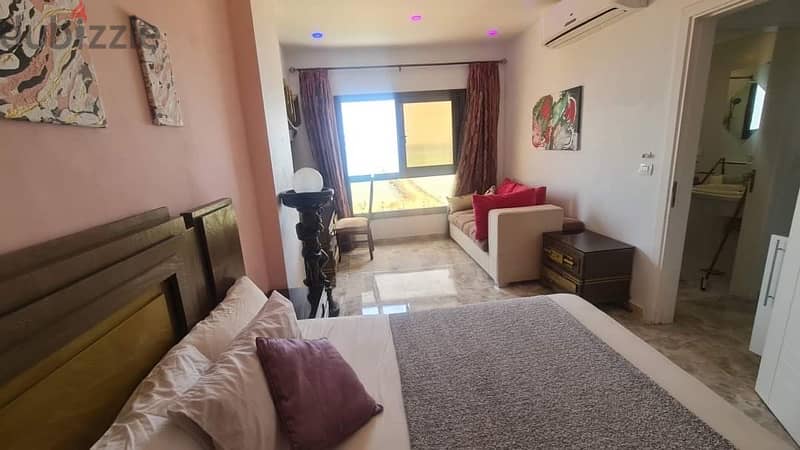 a seafront apartment for short term rent in Hurghada 7