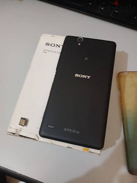 Sony Xperia C4 1