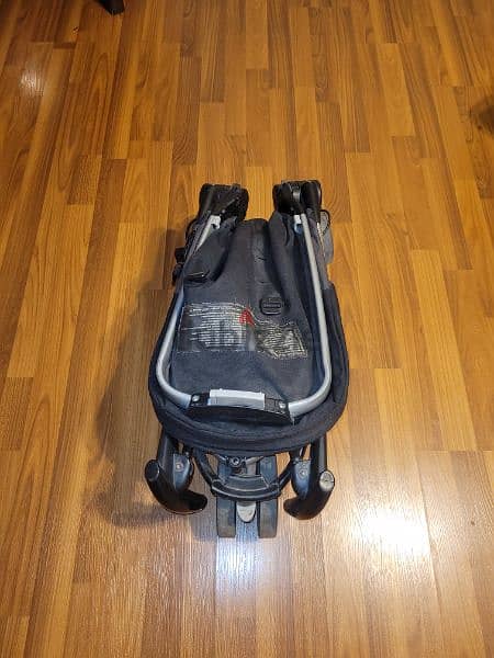 baby stroller brand quinny , used with fair conditiion 1
