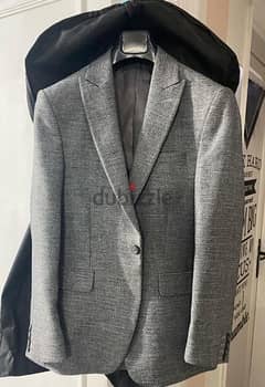 Grey blazer 0