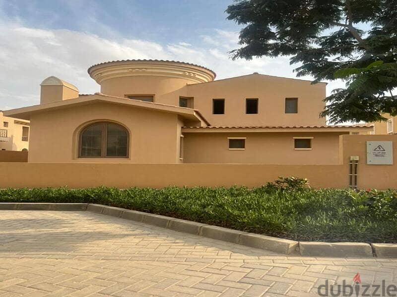 Villa for sale cheaper than its price in Hyde Park  Available villa in Ayed Park, Fifth Settlement, next to the American University 15