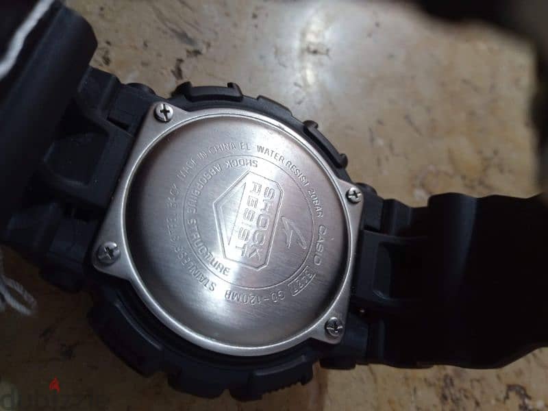 Casio

G-Shock watch 11
