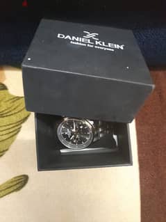 ساعة Daniel Klein