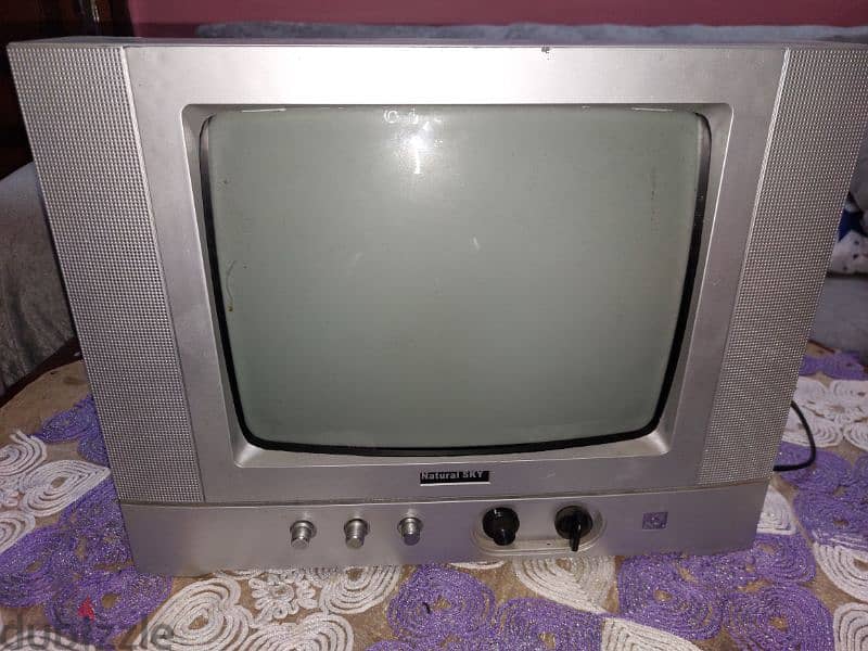 تليفزيون جديد لم يتم استعماله 2