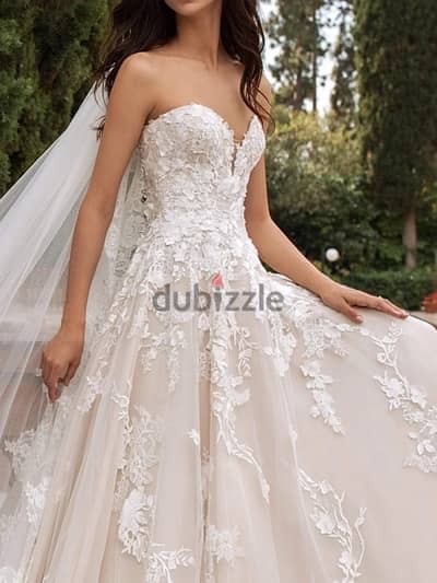 Pronovias wedding dress