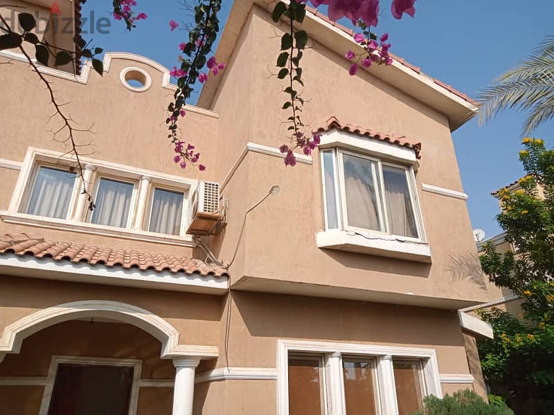 Villa for sale in Compound Springs Shorouk Ready to move 447 Sqm Semi Finished 3