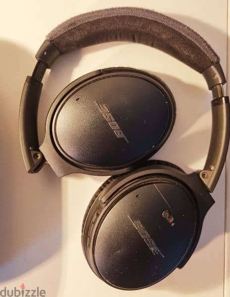 Bose quiet comfort 35 wireless/bluetooth headphones 4