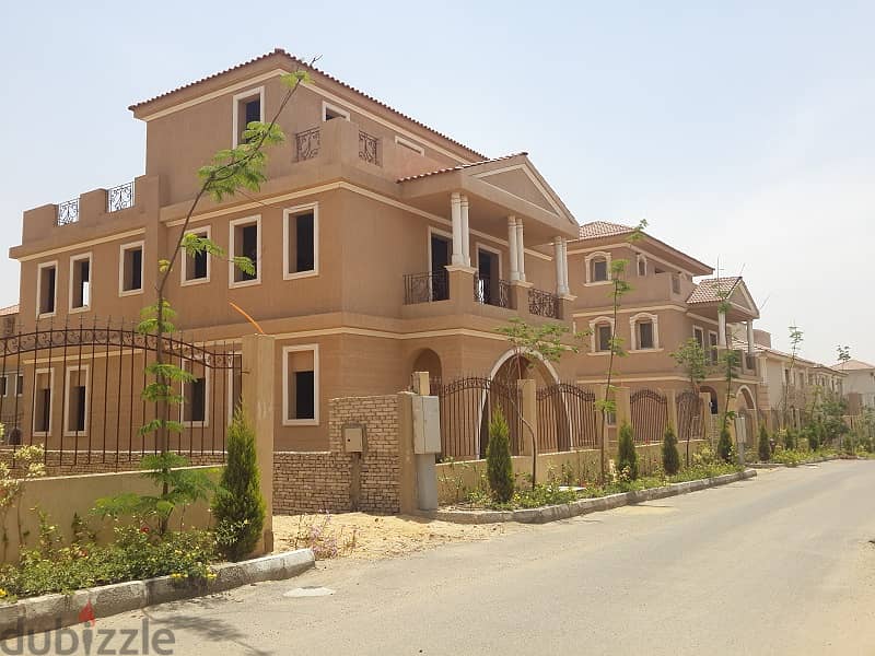 Ready to move Standalone Villa in Maxim New Cairo Fully Finished 5