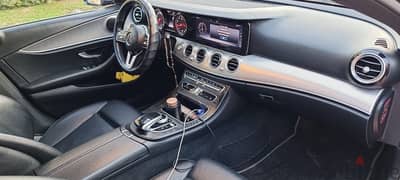 Mercedes E180 classic excellent condition