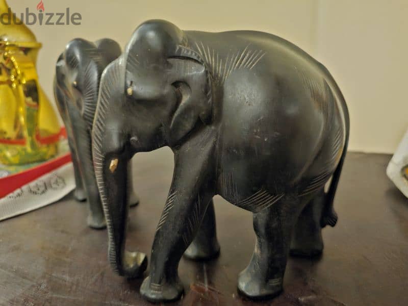 تمثال قديم فيل من خشب زان وسنه سن الفيل حقيقي من العاج 3