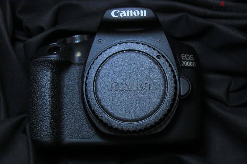 Canon 2000D جديدة غير مستخدمة نهائي 10