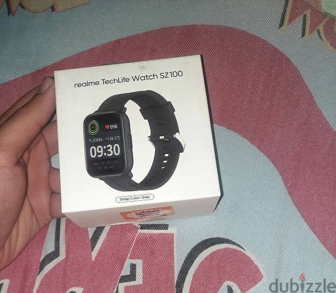 Realme TechLife Watch SZ100 2