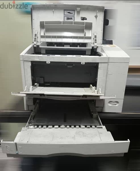 طابعة HP LaserJet 5M 4