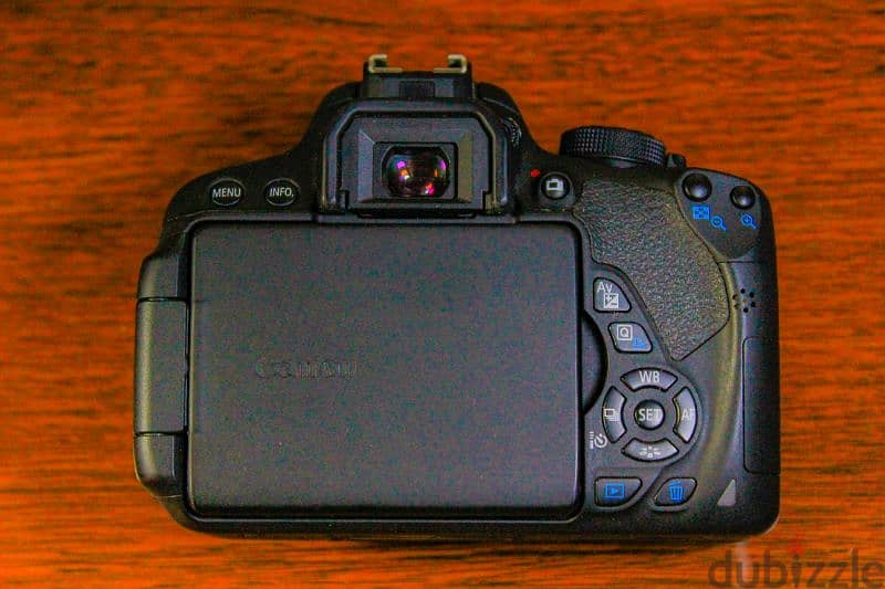 Canon 700D T5i + Lens 18_55 STM الاصدار الامريكي 17