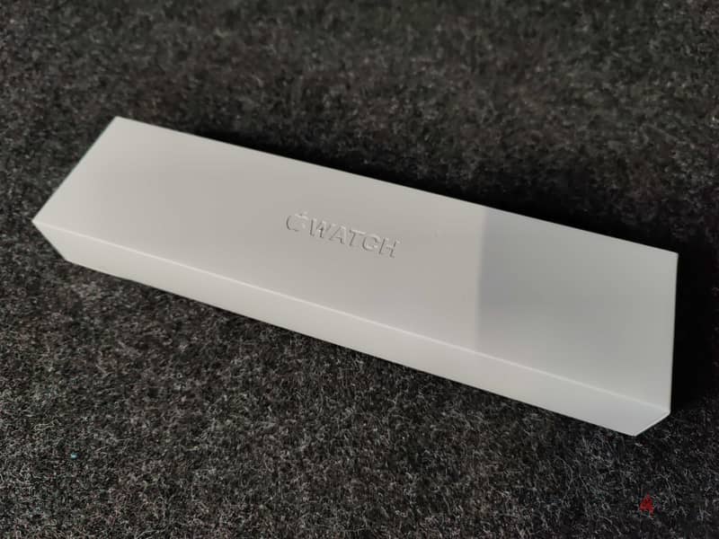 Apple watch series 8 45 mm silver light used like new 2