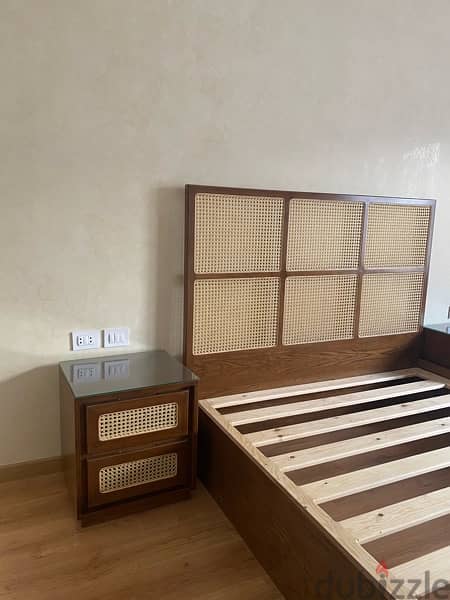 Wood cane bed 1