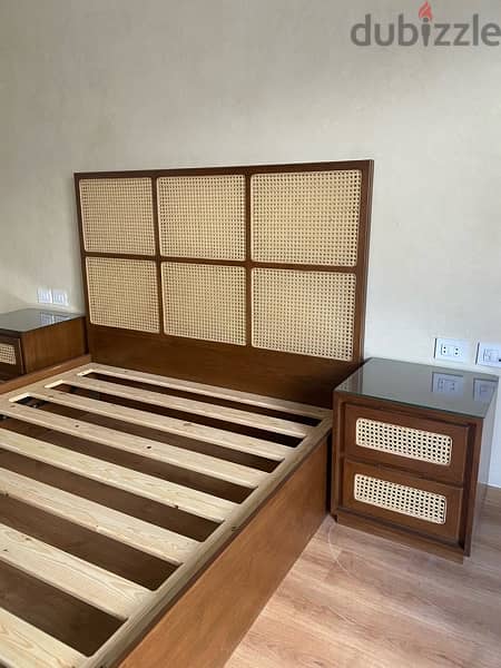 Wood cane bed 2
