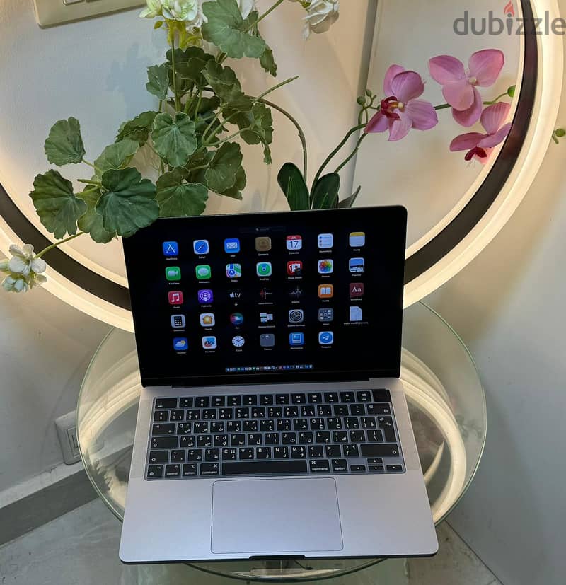 2021 Apple MacBook Pro (14.2- inch, Apple M1 Pro chip with 8-core CPU 3