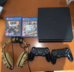PS4 slim with 2 controllers