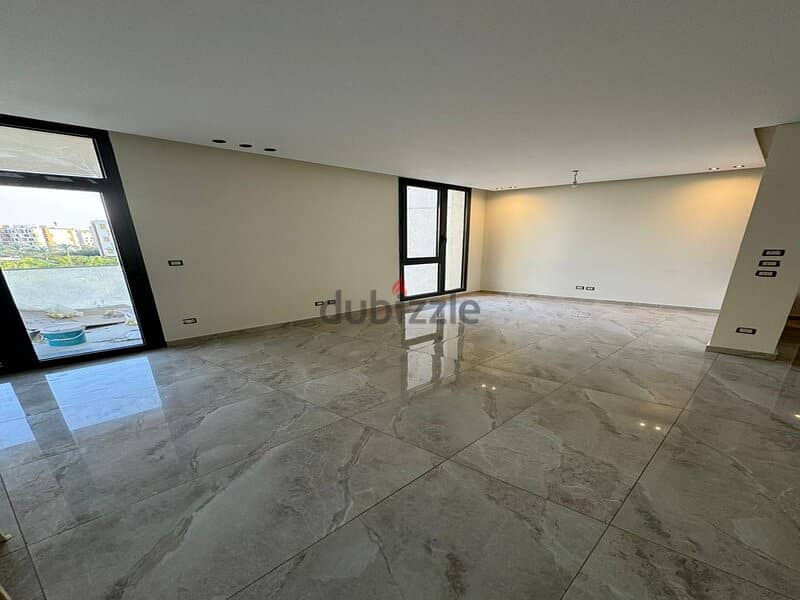 شقة للايجار في ايستاون القاهرة الجديدة برايم 160م لوكيشن ,تشطيب لوكس 5