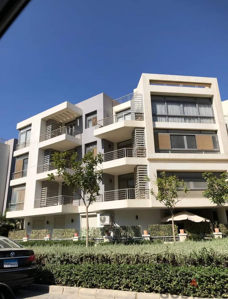 Apartment for sale with only 10% down payment and installments over 8 years in Taj City Compound, directly in front of the airport on Suez Road 1