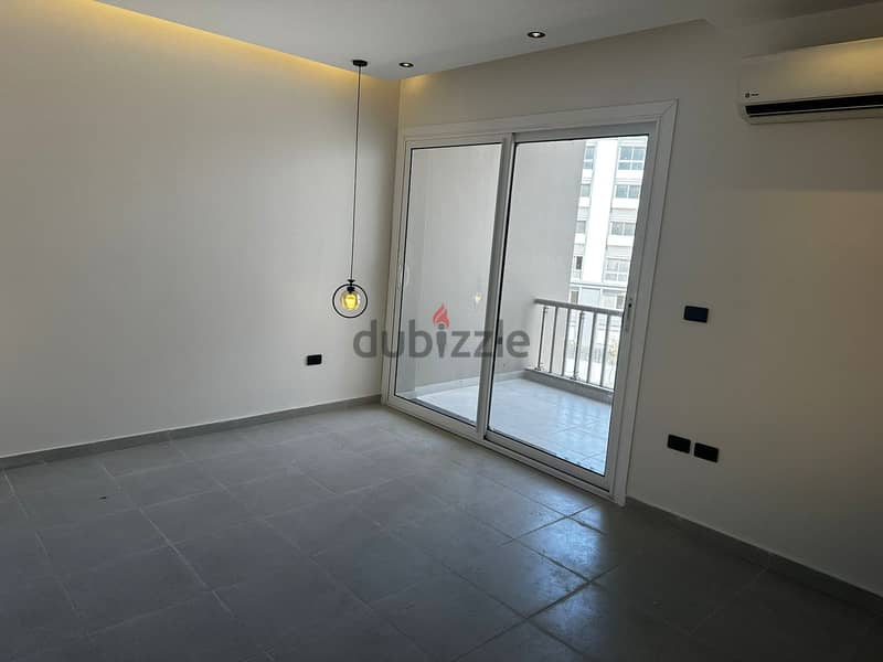 apartment for rent in hyde park . . the price is special and lower than the market 5