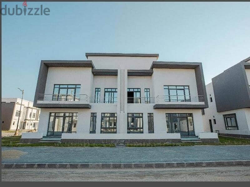 Finished villa in Zahya, New Mansoura, less than its price zahya فيلا من المالك 400م بفيو مفتوح علي البحر 2