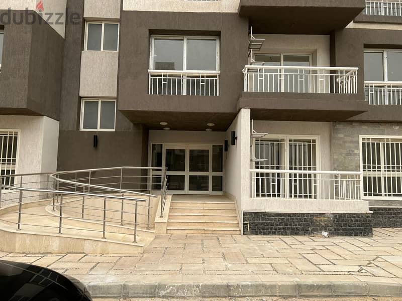 Available for sale in the latest phase of Madinaty B14, area 116, in installments until 2033 8