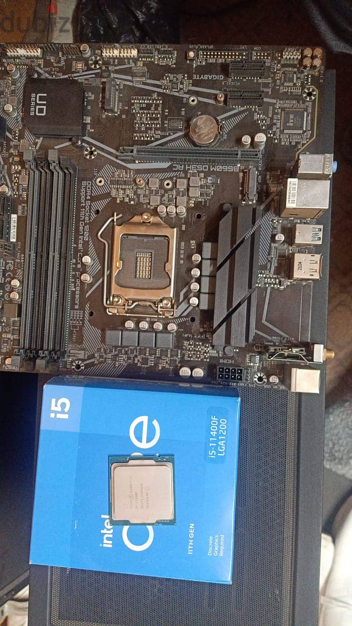 Processor i5 th11and Motherboard  Gigabyte  b560 5
