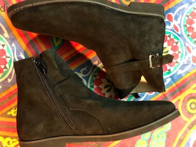 chelsea boots