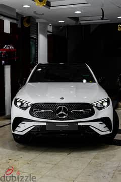 MERCEDES GLC300 4MATIC AMG COUPE NIGHT PACKAGE