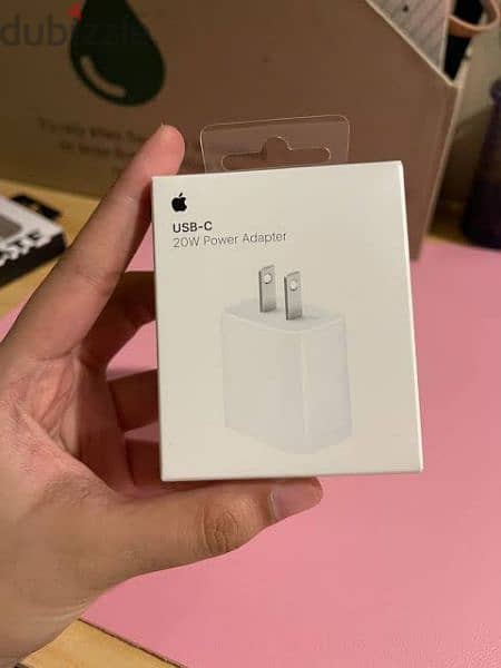 Apple cable and fast charger 20W from Apple America 1