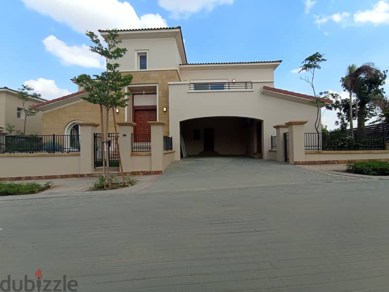 STANDALONE FOR SALE IN UPTOWN FRIST ROW GOLF DIRCT 3
