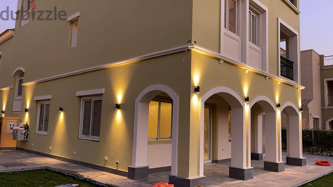6 bedrooms villa for rent in mivida emaar فيلا للايجار بكمبوند ميفيدا اعمار 1