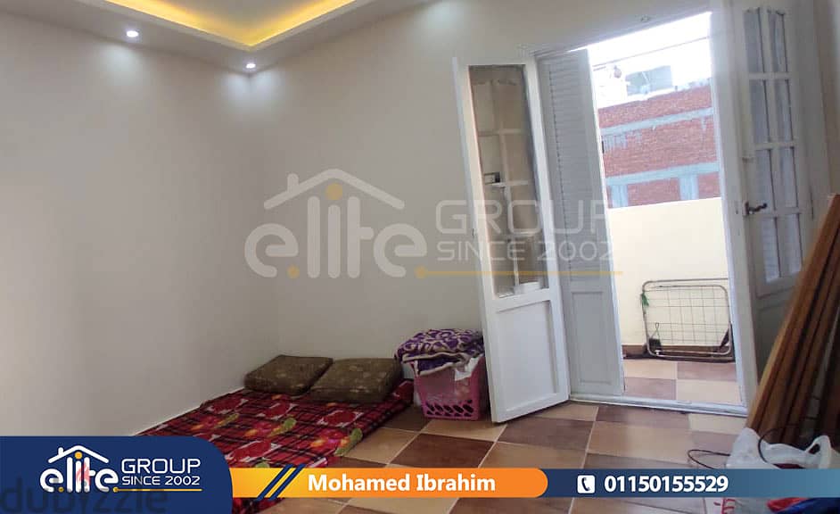 شقة 160م للبيع في سيدي بشر شارع الصاغ عبدالسلام 7