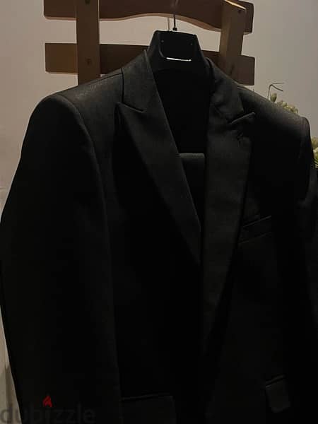 Black Suit | بدلة سواء 1