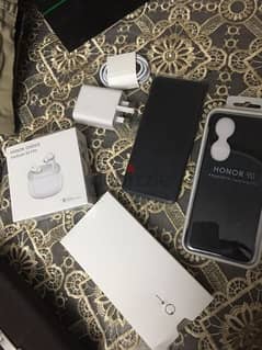 Honor 90  5G new + Black Case + Earbuds X3 Lite 0