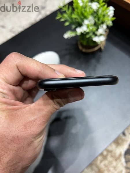 black iphone xr like new for sale 1