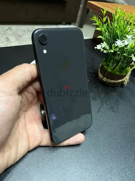 black iphone xr like new for sale 5