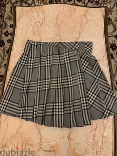 ZARA (An adorable skirt for a young lady)