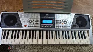 piano XTS 661 keyboard - silver