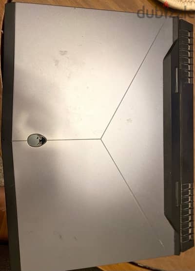 alienware r4 17 Intel Core i7-7700HQ NVIDIA GeForce GTX 1060